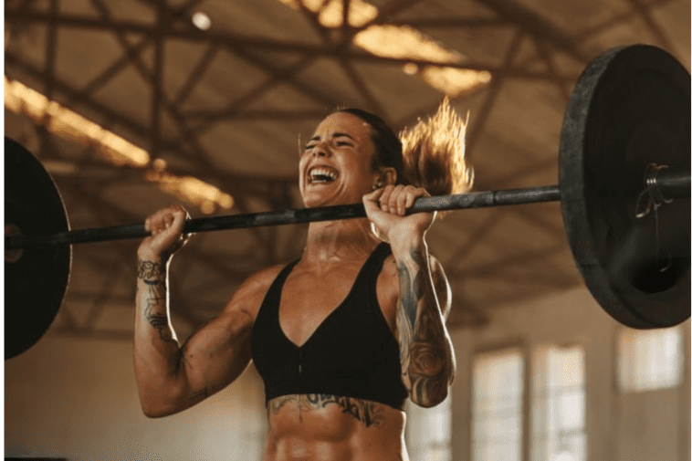 mujer participando en el programa de la competición February Challenge Ponferrada