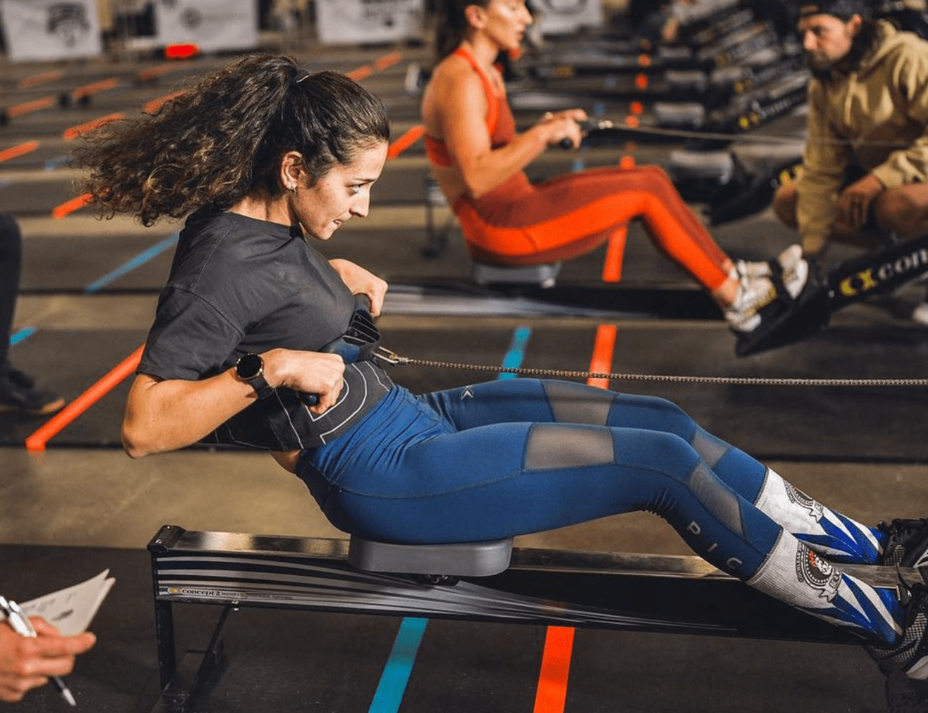 Raquel Oliver participando en una competición de CrossFit